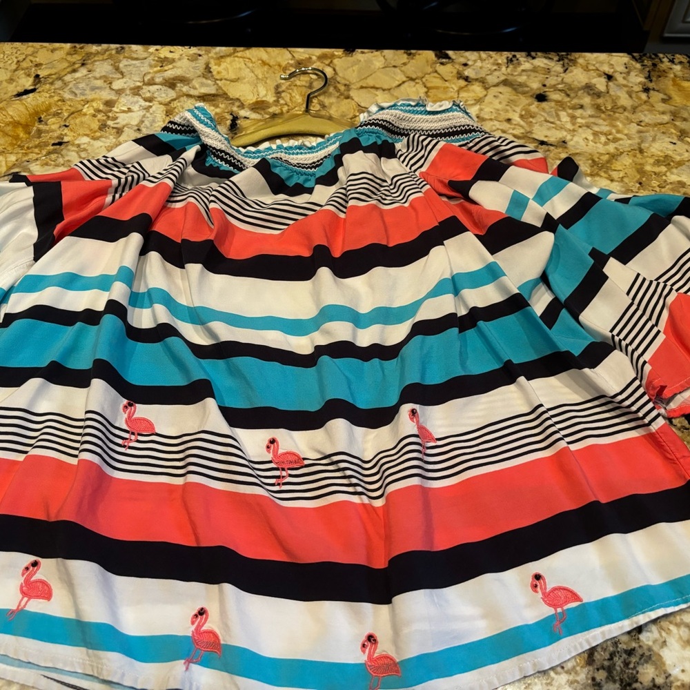 Crown & Ivy Summer Top